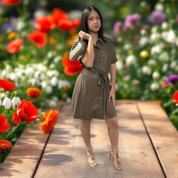 heartloom Elegant Olive Green Shirt Dress - Picture 1 of 10